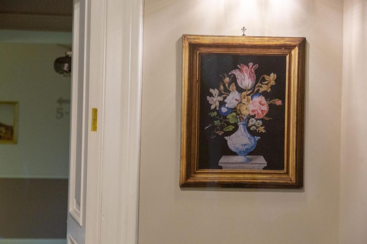 Leone Camere D'autore Napoli Exterior foto