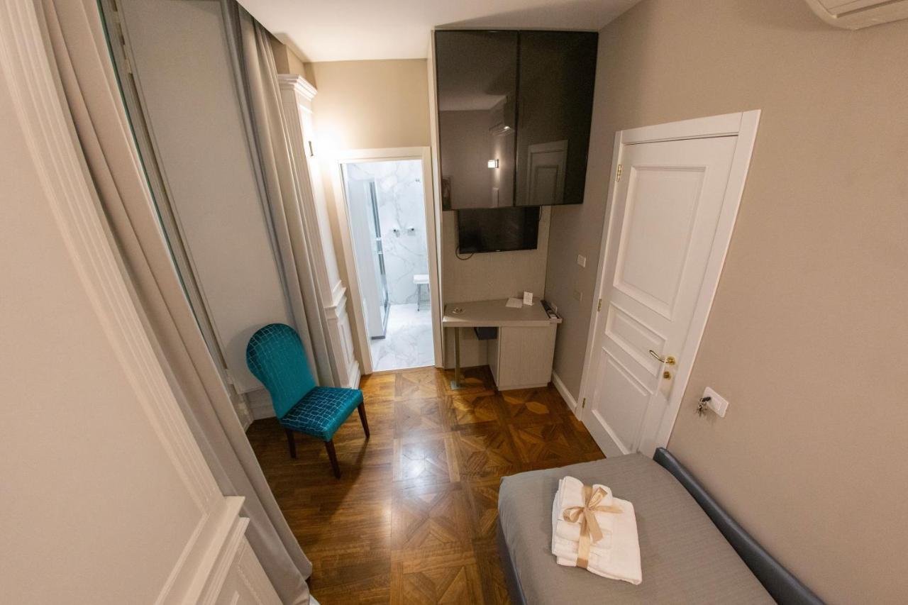 Leone Camere D'autore Napoli Exterior foto